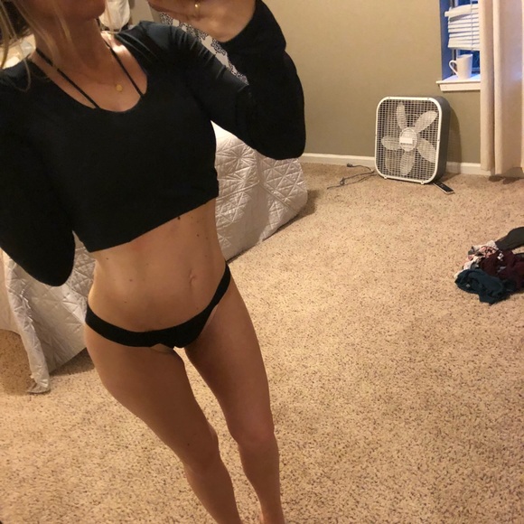 Black w cut outs workout or swim top / shirt - Picture 2 of 4